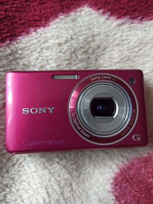 Sony Cyber-shot DSC-W380 червоного кольору