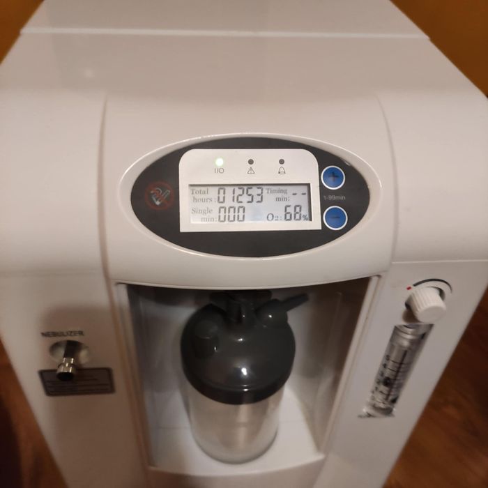 Koncentrator tlenu GELE model GE1-3L-W.