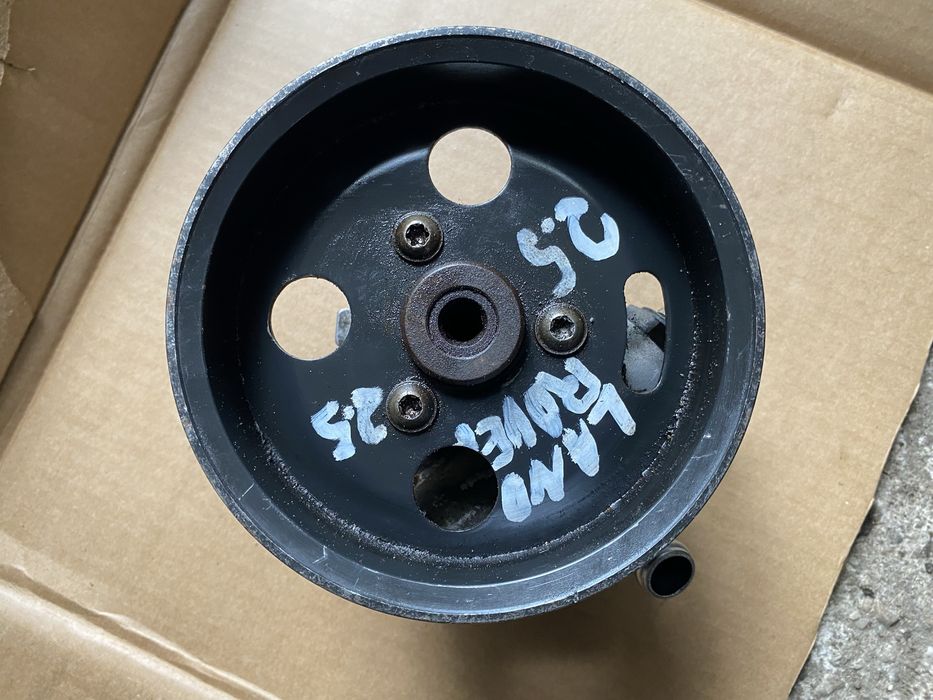 Land Rover Freelander 1 2.5 V6 pompa wspomagania