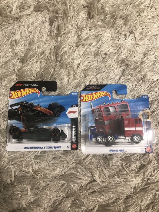 Машинки Hot Wheels