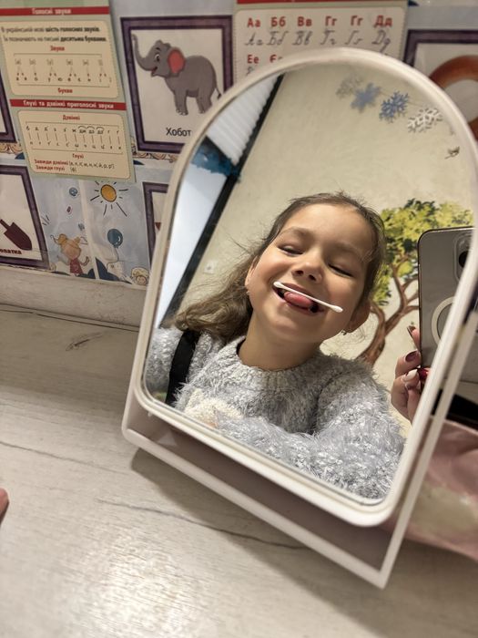 Логопед, дефектолог