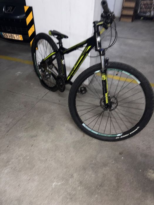 Vendo estas duas bicicletas