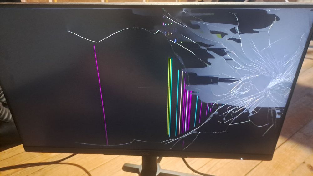 Sprzedam uszkodzony monitor