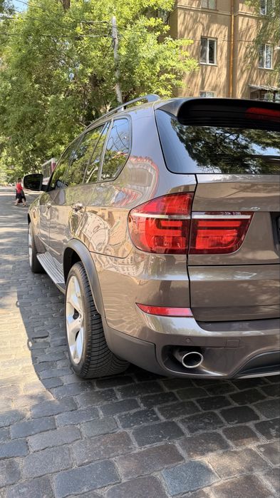 BMW X5 2011, дизель 3.0, xDrive