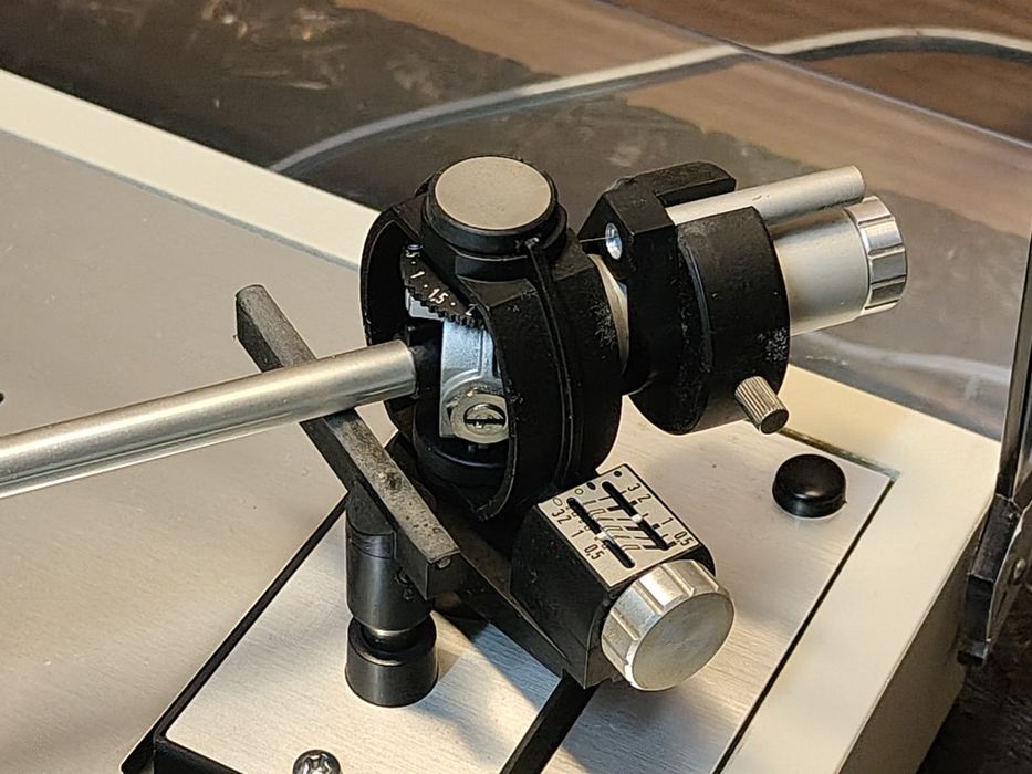Gramofon Thorens TD 160, Made in Germany