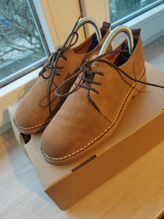 Buty dla chłopca idealne na Komunię eleganckie zamsz Massimo Dutti