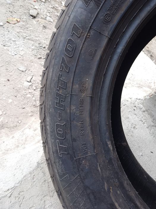 Шина 225/65 R17.
