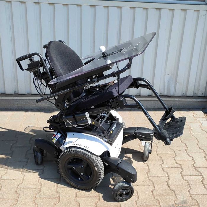 Wózek inwalidzki elektryczny Quickie Jive M