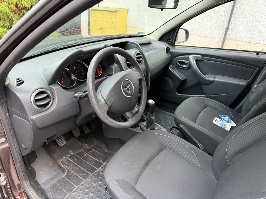 Dacia Duster 1.6