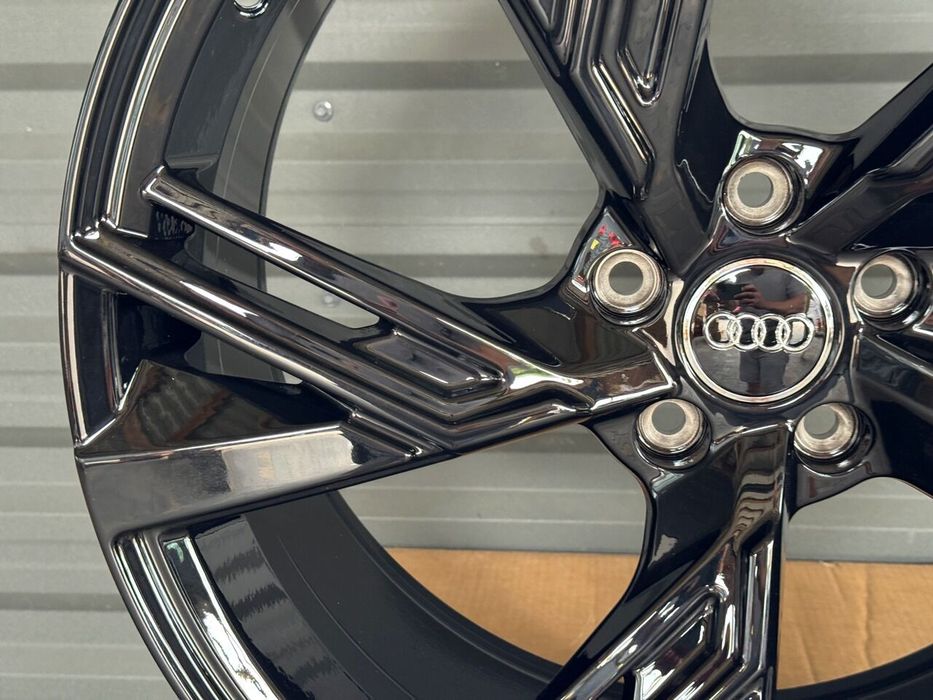 Диски нові R20 5x112 Audi A4 A6 A5 A7 Skoda SuperB Passat Jetta B8 B9