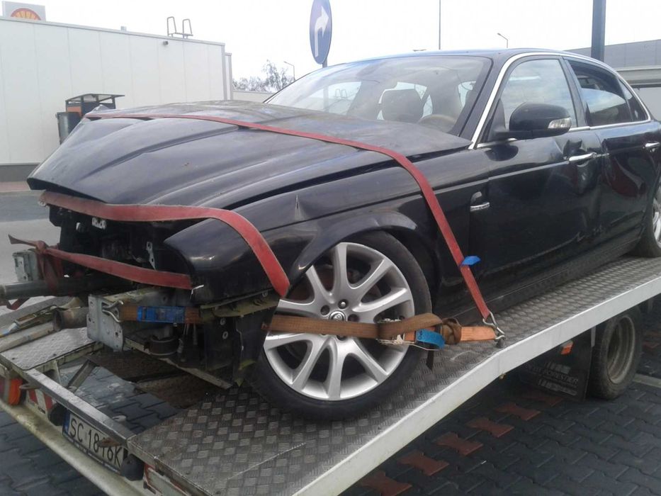 Jaguar XJ X358 LIFT Ćwiartka Błotnik Próg Szyba Drzwi Katalizator Rura