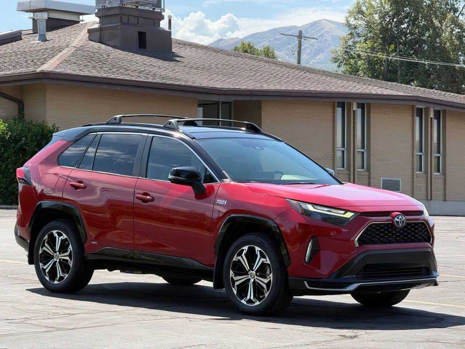 Toyota RAV4 Prime XSE      2023