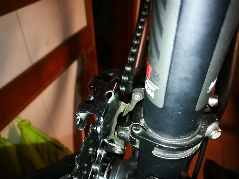 DESVIADOR DIANTEIRO MICROSHIFT FD-M50 3X9V 34,9 MM
