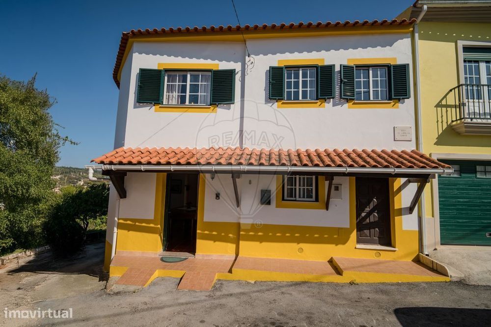 Moradia T5 para venda