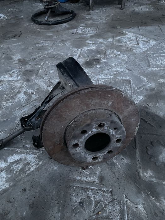 Вакуумний підсилювач гальм робочий