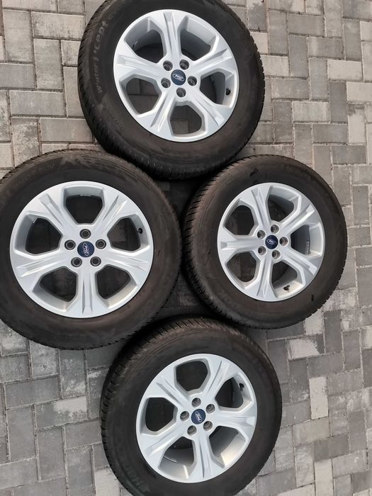 Felgi FORD KUGA Mondeo Focus S-Max 7Jx17H2 5x108 ET50 TPMS