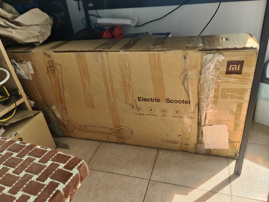 Електросамокат Xiaomi Mi Electric Scooter M365 White (Європейська версія) оригінал