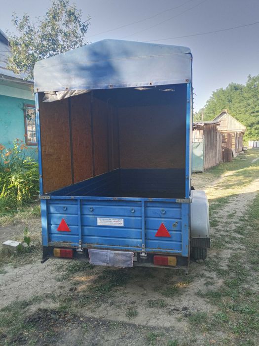Причіп легковий 3000х1500