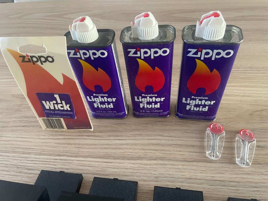 13 Isqueiros ZIPPO novos + acessórios