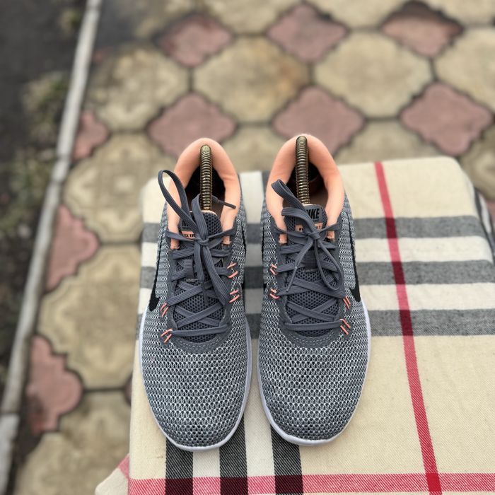 Кроссовки Nike Flex Trainer 7 Grey, 38,5 размер, Оригинал, Кросівки