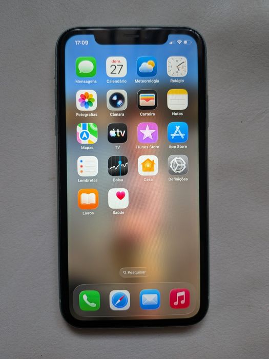 iPhone 11 ótimo estado bateria 90%
