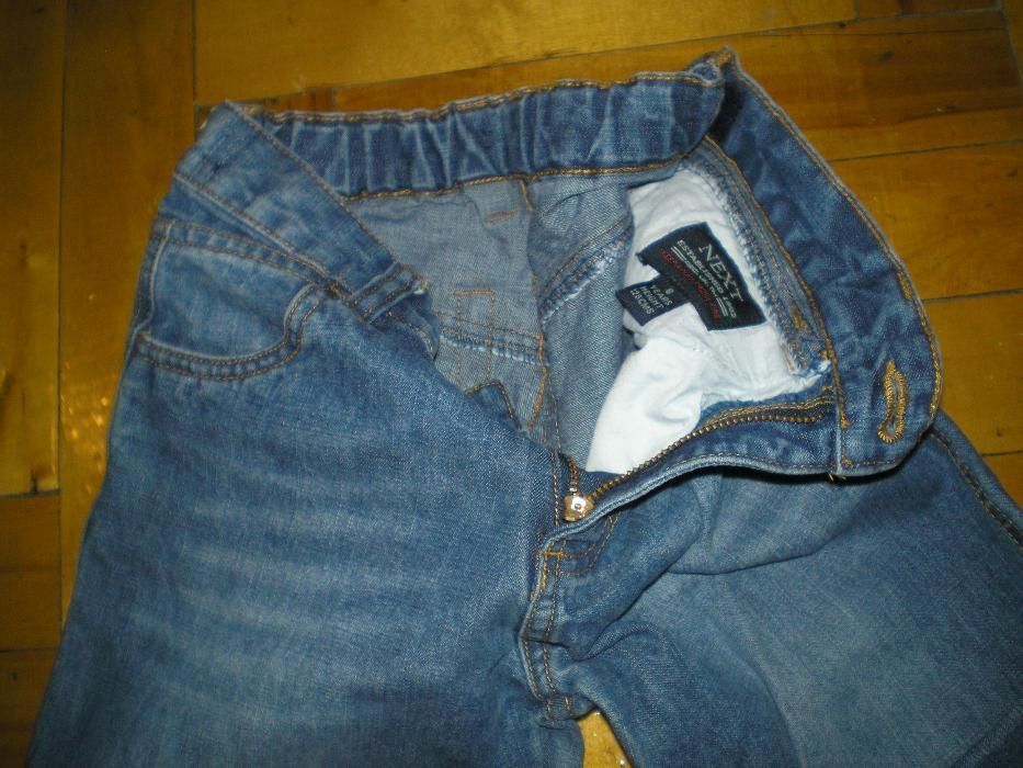 продам джинсы детские 