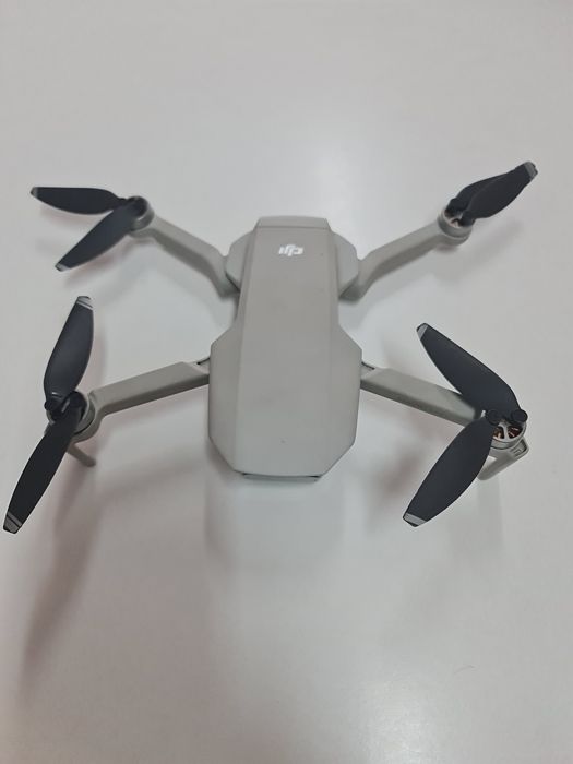 Drone DGI Magic Mini