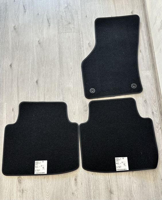 Килимки/коврики Volkswagen (Passat B8 / Arteon) – 3 шт