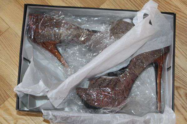 Продаю шикарные туфли