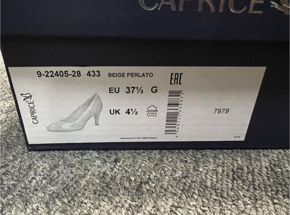 Caprice Елегантні туфлі-човники на каблуці