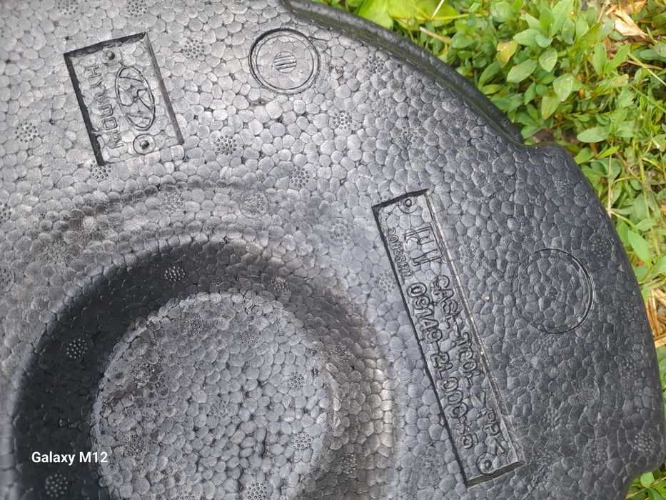 Вкладка запасного колеса на hyundai i30 cw