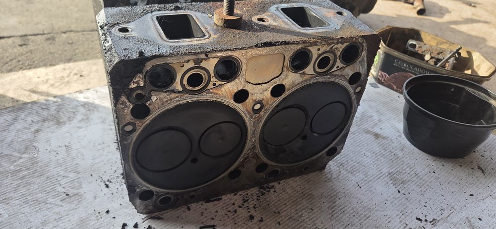 Głowica Man 8-150 Man 10-150 Fendt Silnin D0824 sprawna częsci