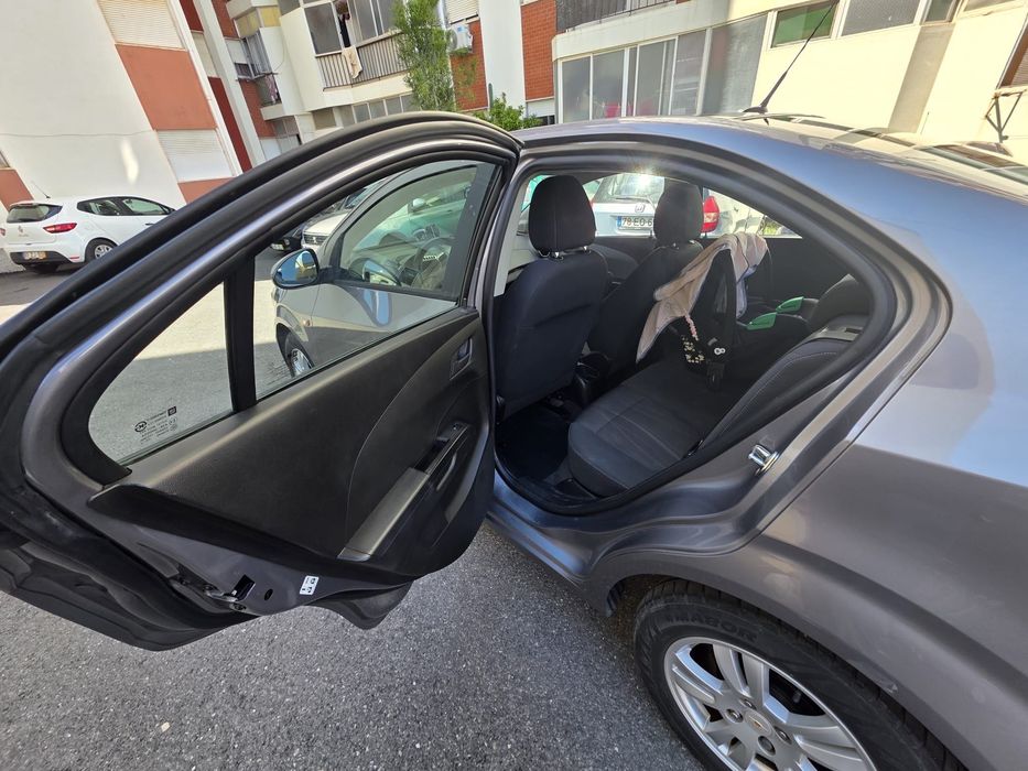 Chevrolet Aveo Sedan 1.2