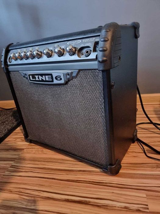 Line 6 Spider III 15 wzmacniacz gitarowy