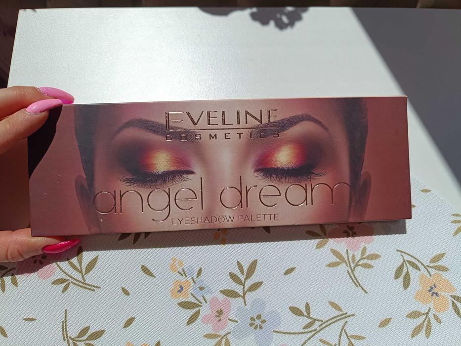Paleta cieni do powiek Angel dream, Eveline