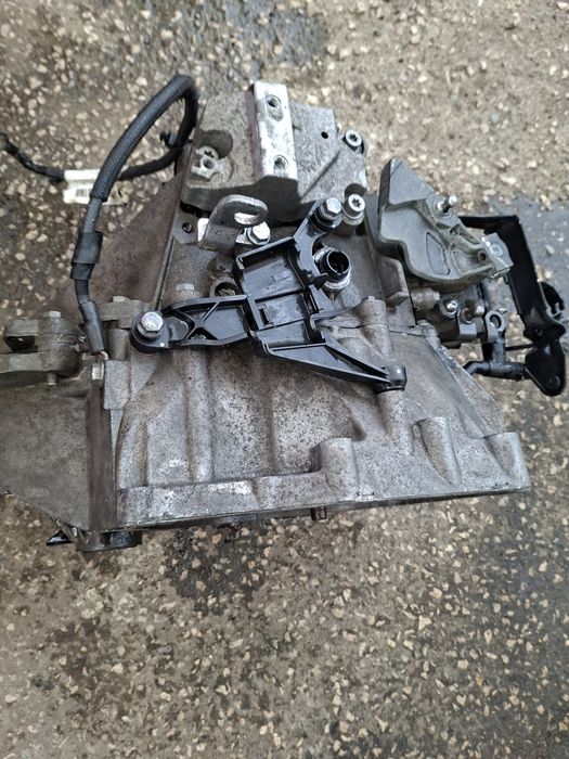 Caixa velocidades Peugeot 2008 hdi