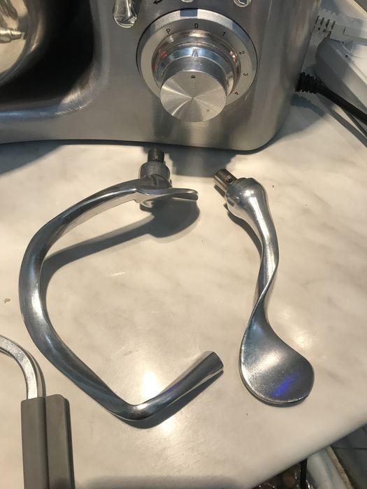 Кухонний комбайн-тістоміс