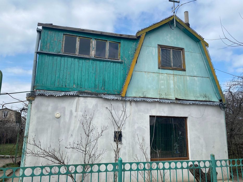 Продается 2-х этажная дача в Корабельном районе