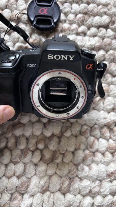 Sony Alpha DSLR-A200
