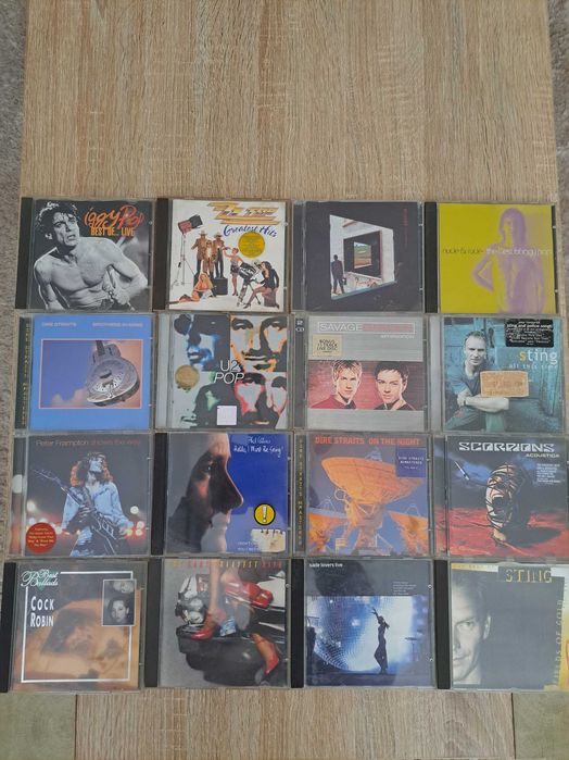 Cds  vários com muito pouco uso para desocupar