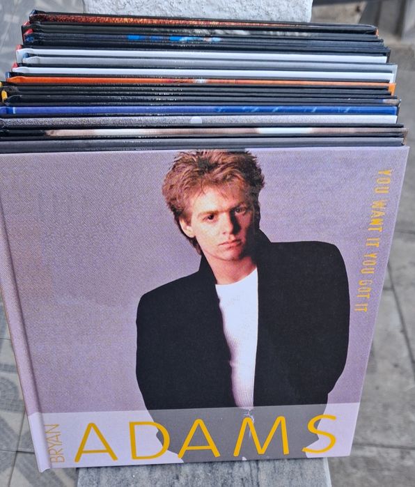 Colecção de CD's Brayan Adams