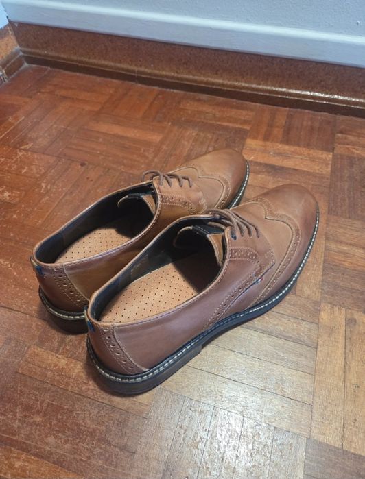 Sapatos clássicos em couro Seaside