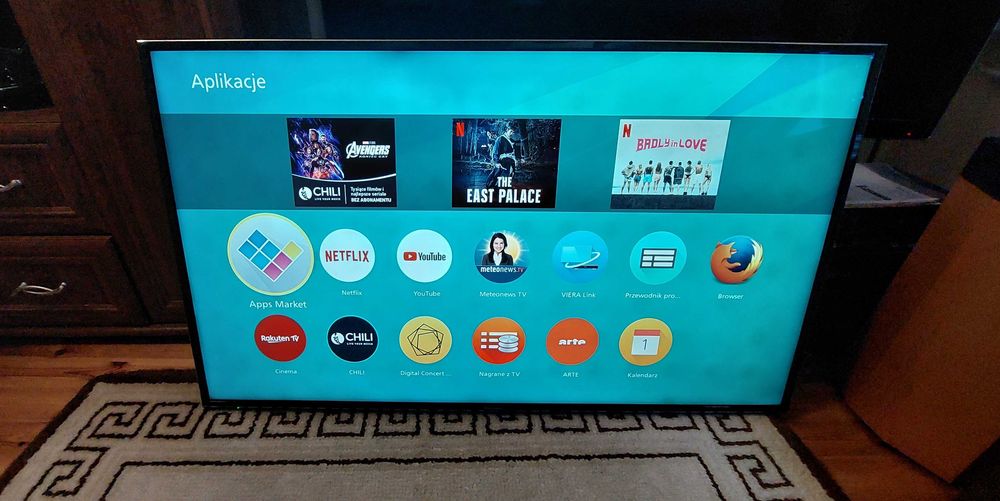 tv panasonic  4K smart DVBT2 HEVC