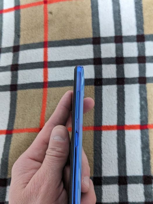 Samsung A30 Super AMOLED 4/64