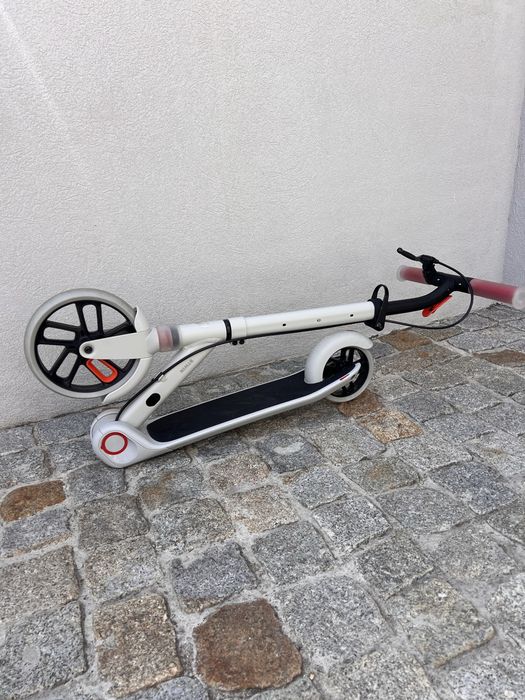 Trotinete de criança m900 cizento lunar/toque vermelho