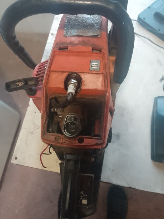 Бензопила під запчастини або під ремонт