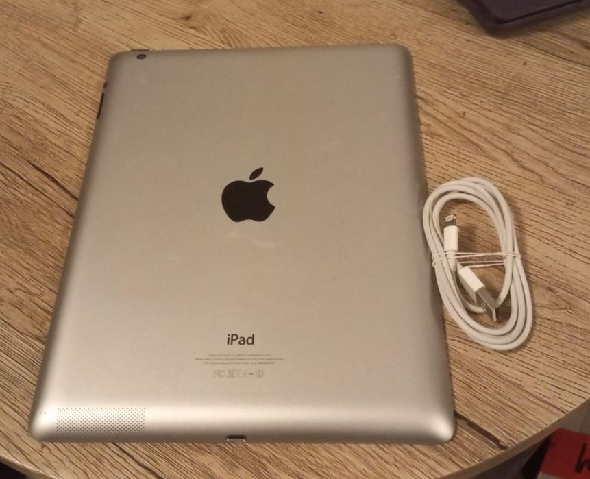 Apple iPad 4. generacji A1458 kondycja baterii 81%