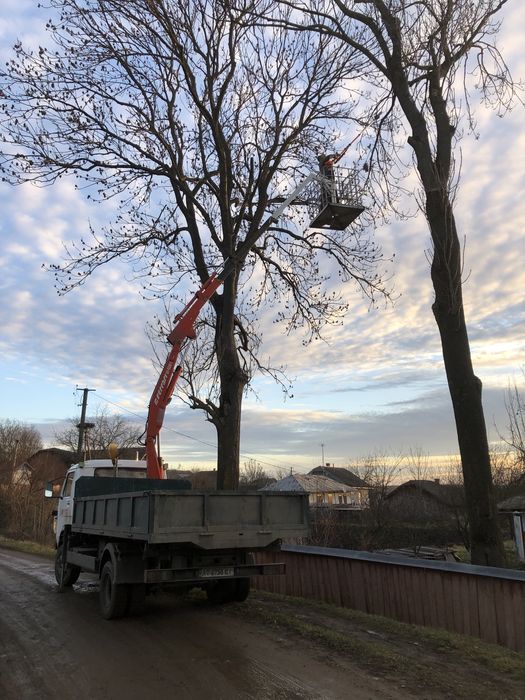 Автовишка Послуги автовишки, оренда автовишки кран маніпулятор