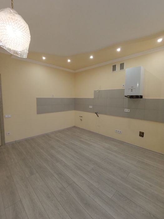 Продам нежитлове приміщення! Р-н. Пивзавод! Фасадне!