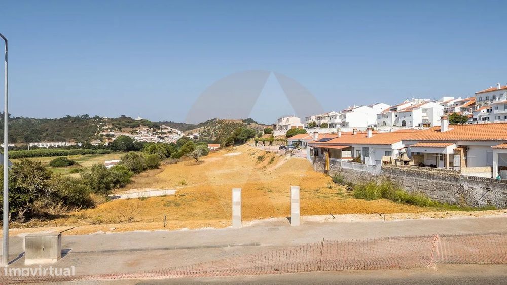 Lote de Terreno para construção de moradia